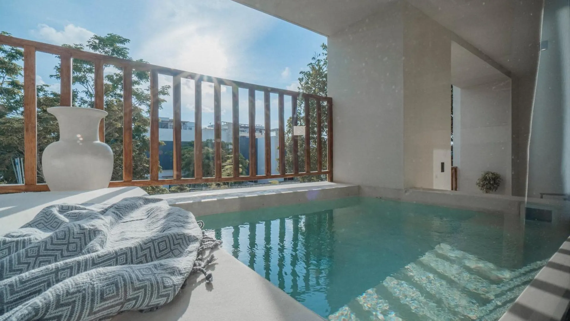 Namas Tulum Aparthotel